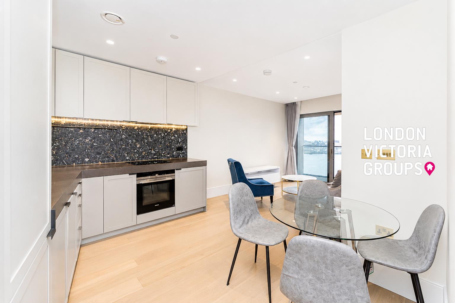 8 Cutter Lane, London